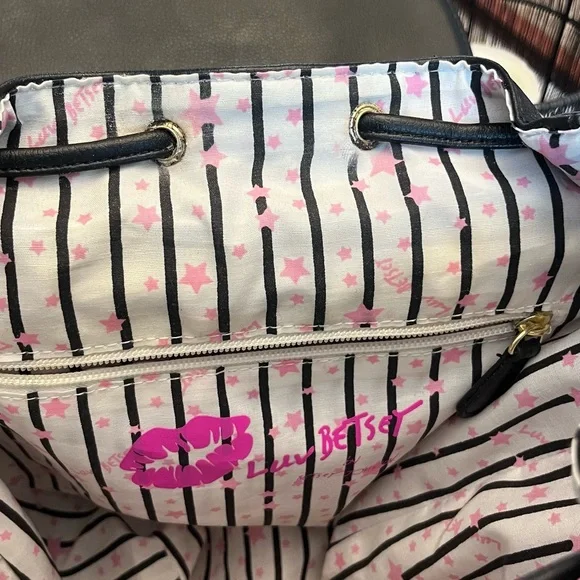 Betsey Johnson Quilted Cat Face Backpack Y2K Kawaii Coquette Glitter Rainbow Bag - Picture 15 of 16